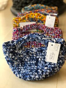 Handgefertigte KAYOONG Tasche - Verschiedene Größen & Farben