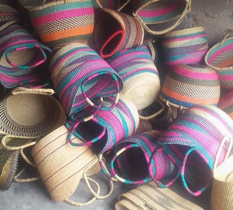 Handgefertigte Bolga-Taschen aus Ghana – Einzigartig und Vielseitig
