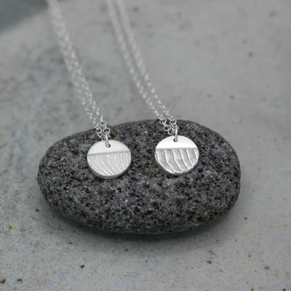 Àdduna Necklace | cuttlefish texture